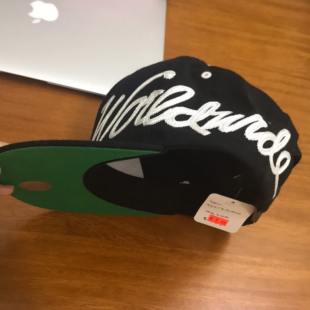 NWT Stussy Winter baseball cap black and green